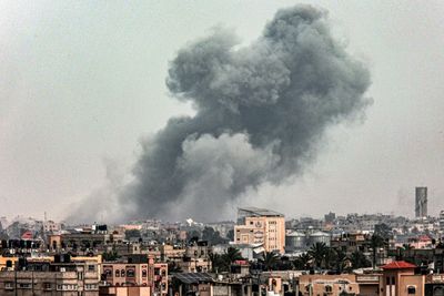 Strikes Hit Gaza As Egyptian TV Says Truce Talks To Resume