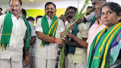 Lok Sabha polls | DMK government has let down farmers: Edappadi Palaniswami