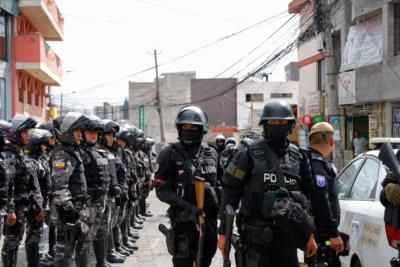 Ecuador Captures Leader Of Los Lobos Gang