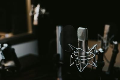 Top Business Podcasts For Entrepreneurial Success