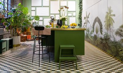 Milanese makeover: 1930s factory to stylish showroom and home