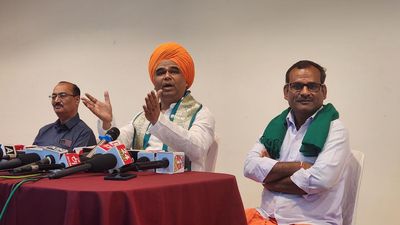 Fakir Dingaleshwar Swami says he has no inclination to withdraw from contest against Union Minister