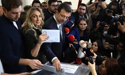 Turkey’s opposition party sweeps to local elections victory in snub to Erdoğan