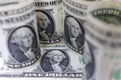 Dollar Steady, PCE Data Hints At June Rate Cut