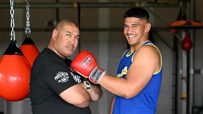 Leapai Jr resumes family journey to heavyweight title