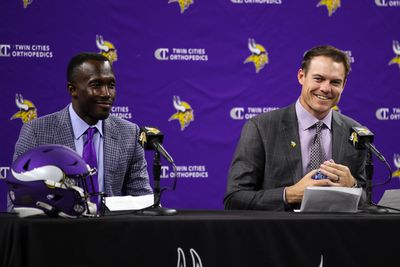 Take note, Broncos: Vikings are likely trading up for a QB in the draft