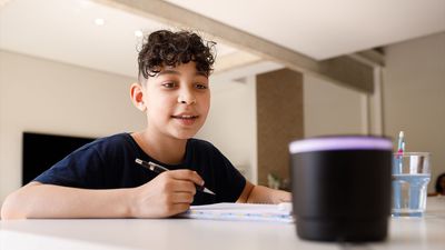 Many kids are unsure if Alexa and Siri have feelings or think like people, study finds