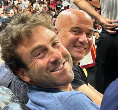 Justin Gimelstob And Friends Enjoying Fun Times In Miami