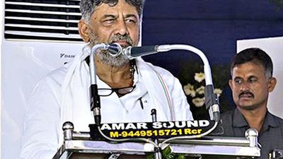 Lok Sabha election: Shivakumar mocks Kumaraswamy’s ‘touring talkies’ politics