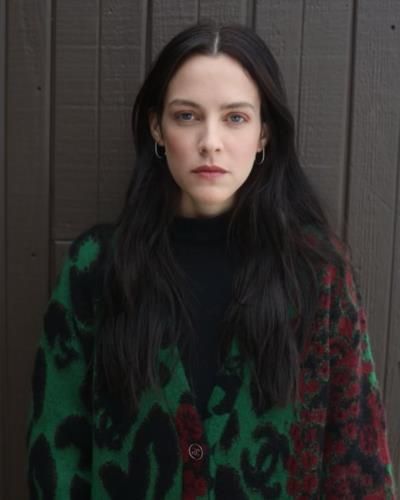 Riley Keough: A Vision Of Elegance And Grace