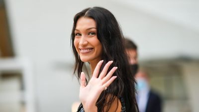 Bella Hadid's all-white living room has an innovative, contemporary twist – it gives numerous benefits to her space