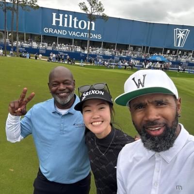 Emmitt Smith: A Glimpse Into His Charismatic World