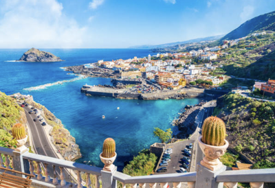 Brits Can Get Charged Up To £2,563 If They Do This One Thing In Canary Islands