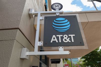 How to Know If You Were Affected by the AT&T Breach and What to Do About It