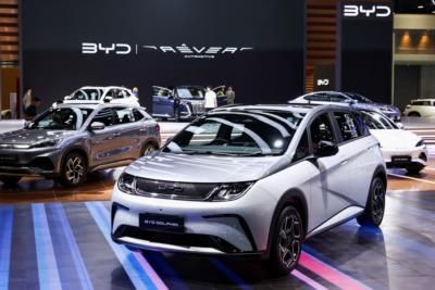 BYD's Q1 Sales Decline May Cost Top EV Seller Title