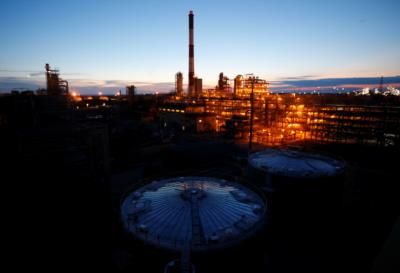 Ukrainian Drone Strikes Major Russian Refinery 1,300Km Away