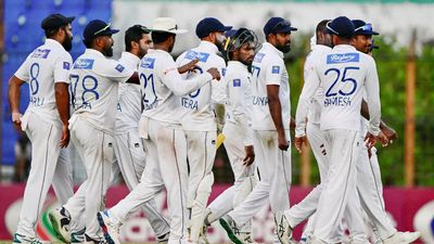 Sri Lanka close on victory in second Bangladesh Test