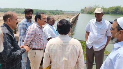 Minister visits Dhupdal Reservoir