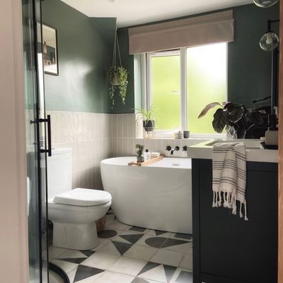 14 budget small bathroom ideas to spruce up your space for less