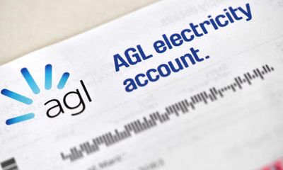 AGL was warned it was wrongly taking welfare payments from former customers but failed to act, court hears