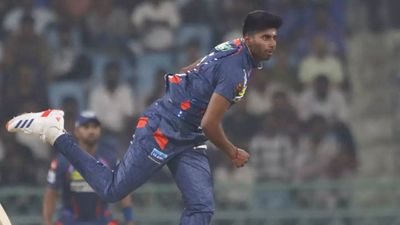 'Talk of the town': Brett Lee excited to see how Mayank Yadav progresses in next few months