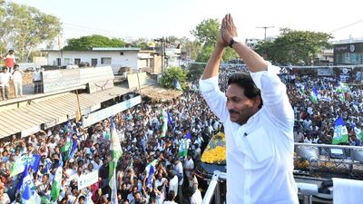 Wolves are ganging up against us, Jagan tells voters at large election rally in Annamayya district