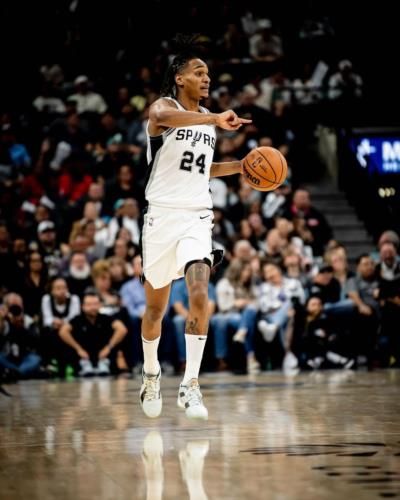 San Antonio Spurs Lose Vassell And Sochan For Season Due To Injuries