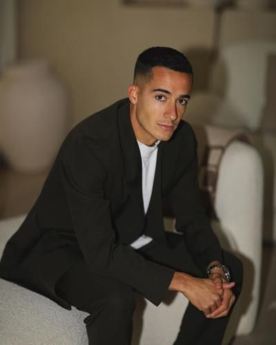 Lucas Vázquez Radiates Style And Confidence In Black Ensemble