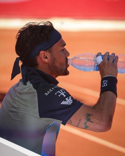 Fabio Fognini Maintains Focus And Hydration During Match