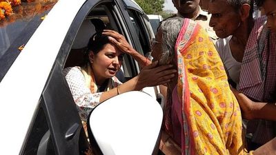 Lalu Prasad Yadav’s daughter Rohini Acharya kicks off her election campaign for Saran Lok Sabha seat