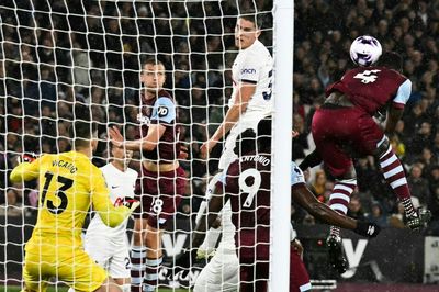 Tottenham Held By West Ham, Everton Hit Back At Newcastle