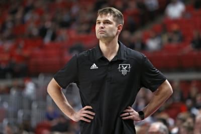Washington State Hires David Riley As Basketball Coach