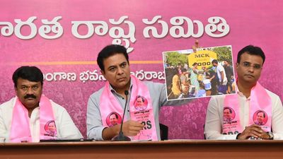 BRS steps up attack on drinking water crisis in Telangana