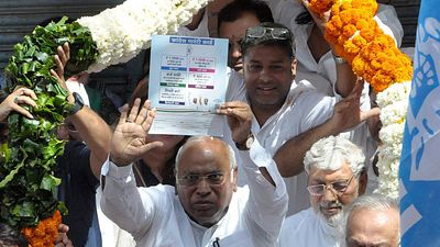 Mallikarjun Kharge launches Congress' 'Ghar Ghar Guarantee' initiative