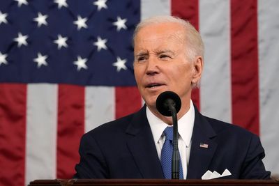 Biden "outraged" IDF killed aid workers