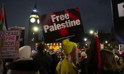 Majority of voters in UK back banning arms sales to Israel, poll finds