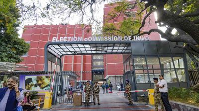 ECI shakes up West Bengal administration, special observer arrives in State