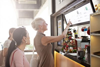 How self-order kiosks impact what we eat