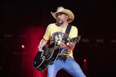 Jason Aldean To Perform At 2024 CMT Music Awards