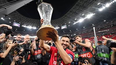 Have to set examples for youngsters, says Jesus Navas