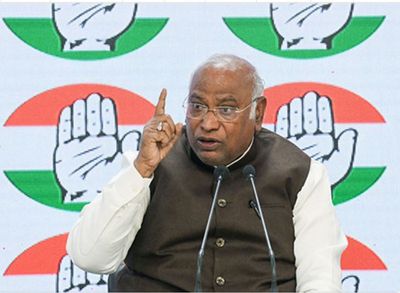 Kharge launches nationwide awareness campaign on 25 guarantees for Lok Sabha battle