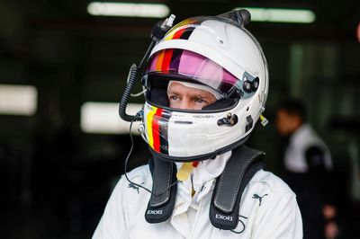 Hamilton: Vettel an "amazing option" as Mercedes F1 replacement
