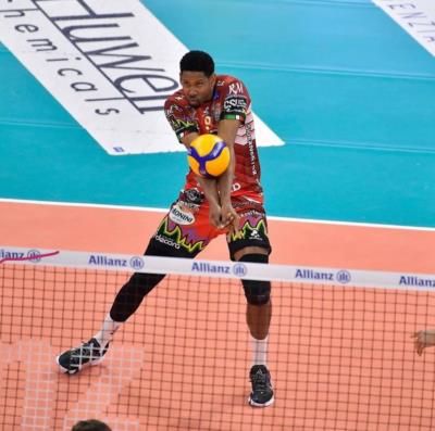 Wilfredo León: Dominating The Volleyball Court With Powerful Spikes
