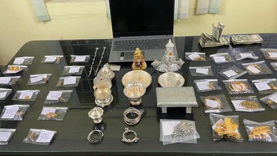 Stolen gold jewellery recovered in Ranipet; two held