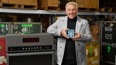 “It can produce the most horrific fuzz in the universe”: Alex Lifeson debuts his second stompbox, the LERXST Snow Dog – paying tribute to the fuzz tones championed by Eric Clapton, Jimmy Page and Jeff Beck