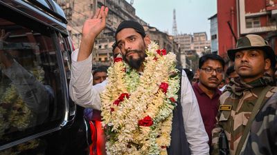Left Front’s electoral understanding with the Indian Secular Front falls flat