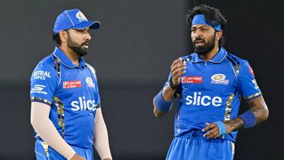 'They were 0-5 under Rohit Sharma too': Virender Sehwag backs skipper Hardik Pandya despite MI's dismal start