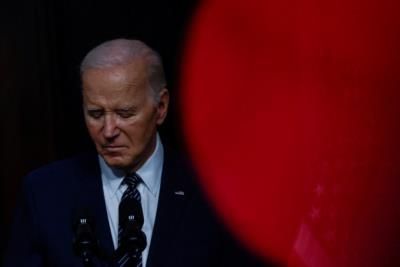 Biden Protects Civil Service From Trump's Loyalty Plans