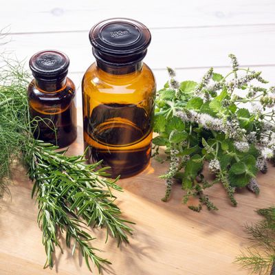 How to use essential oils to clean your home naturally – everything you need to know