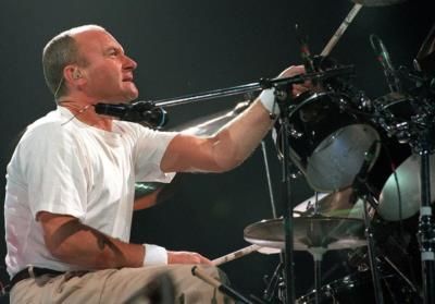 Phil Collins: Stylish And Relaxed For Unforgettable Performance